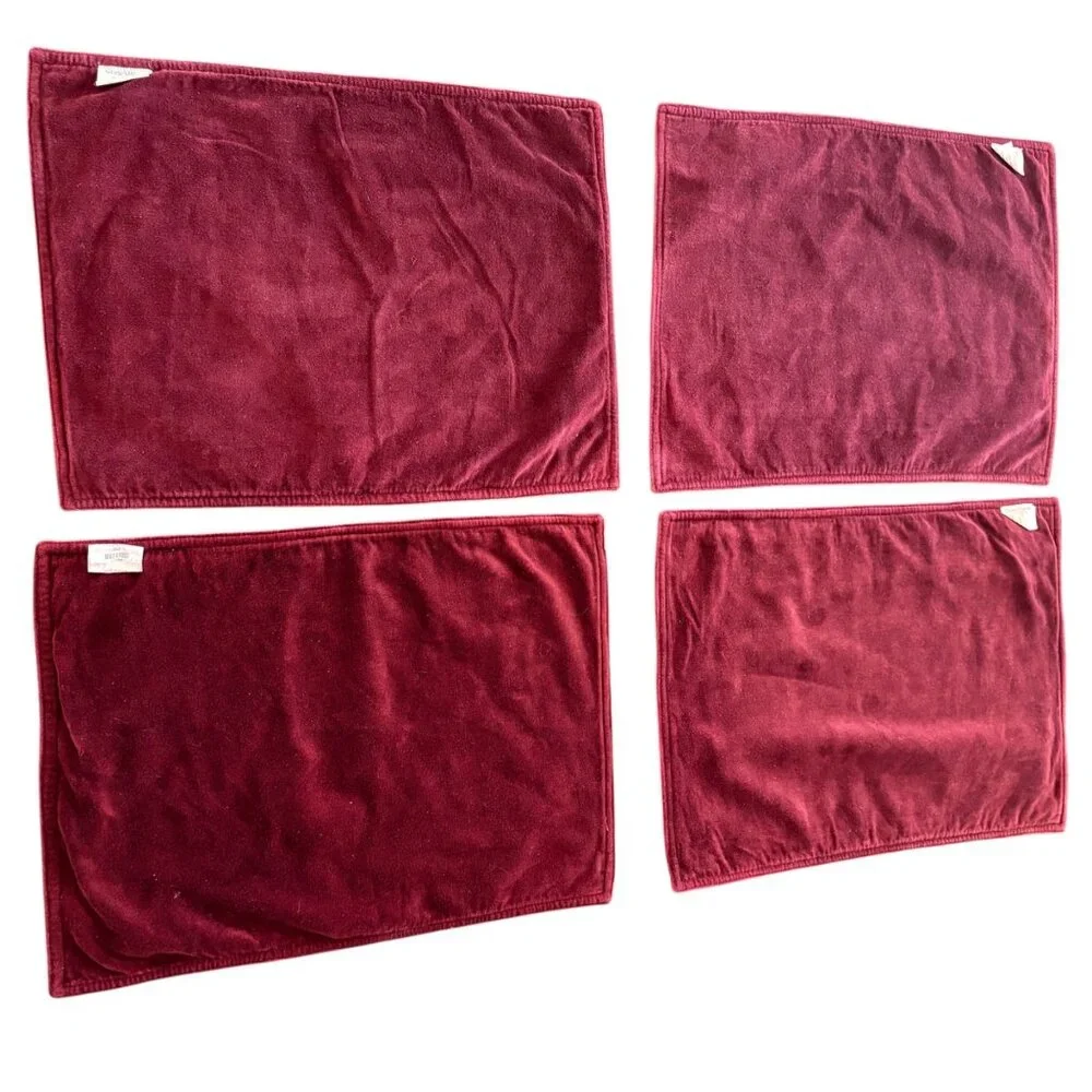 Crate And Barrel Velvet 2 In One Placemats Set Of Four Christmas Red Burgundy